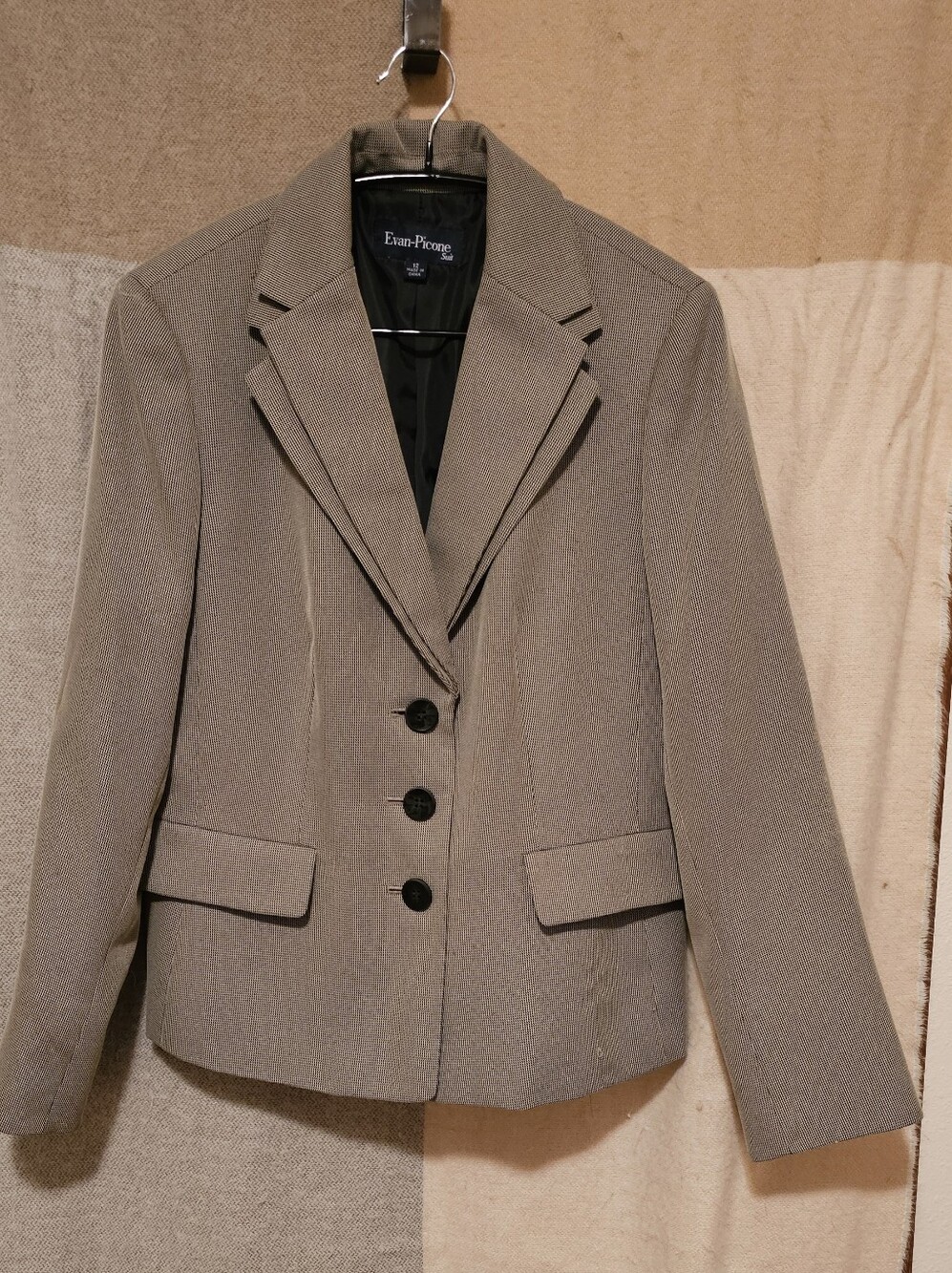 Evan Picone Women's Taupe Single-Breasted Blazer